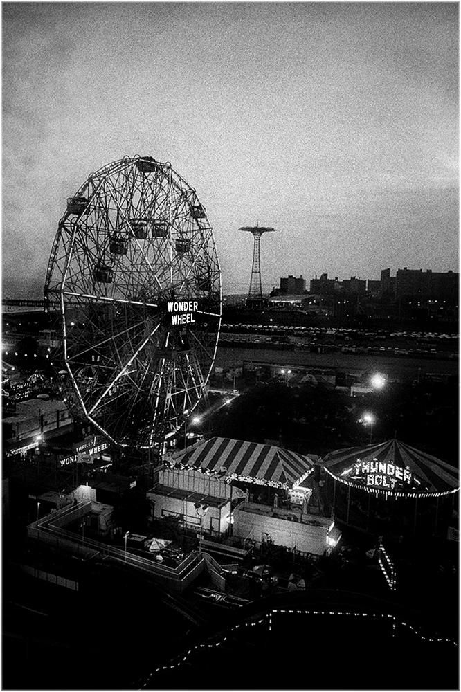 Coney Island Dusk 2007 – Black and White Street Photographs of New York ...