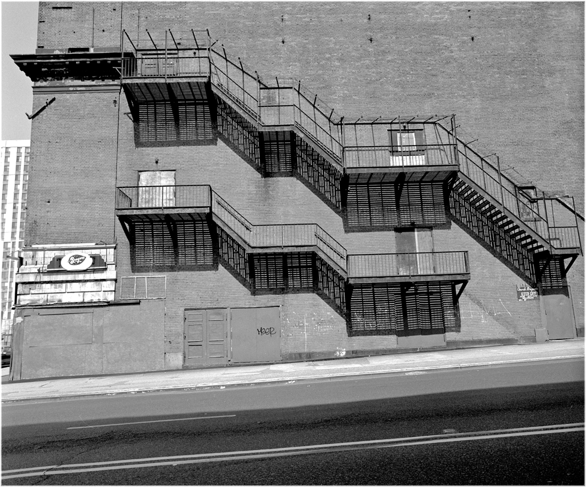 Harlem-TheaterFireEscape-1986 copy