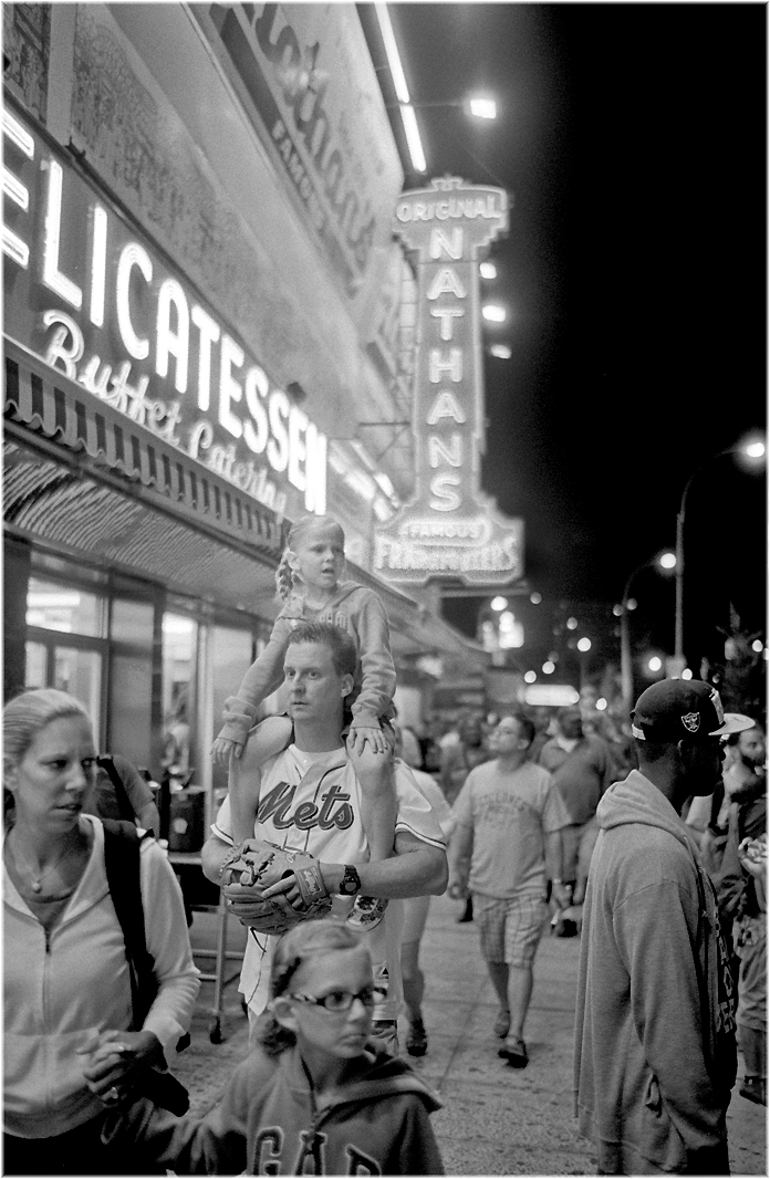 mets-fan-coney-island-matt-weber