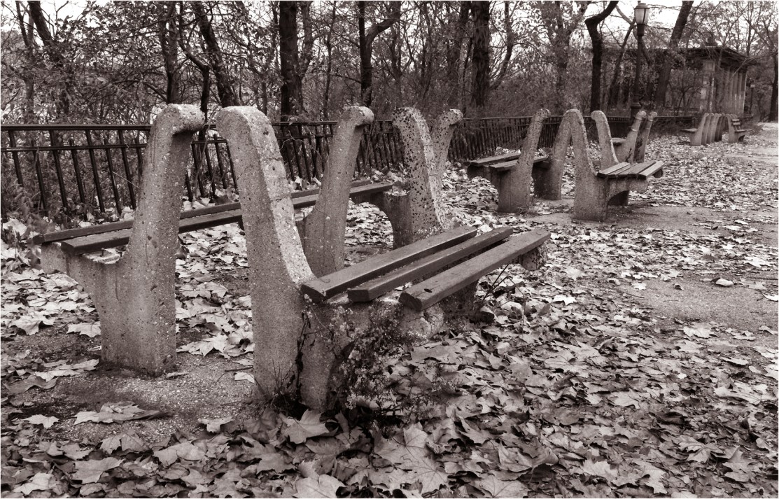 bkoken benchs-NYC-matt-weber