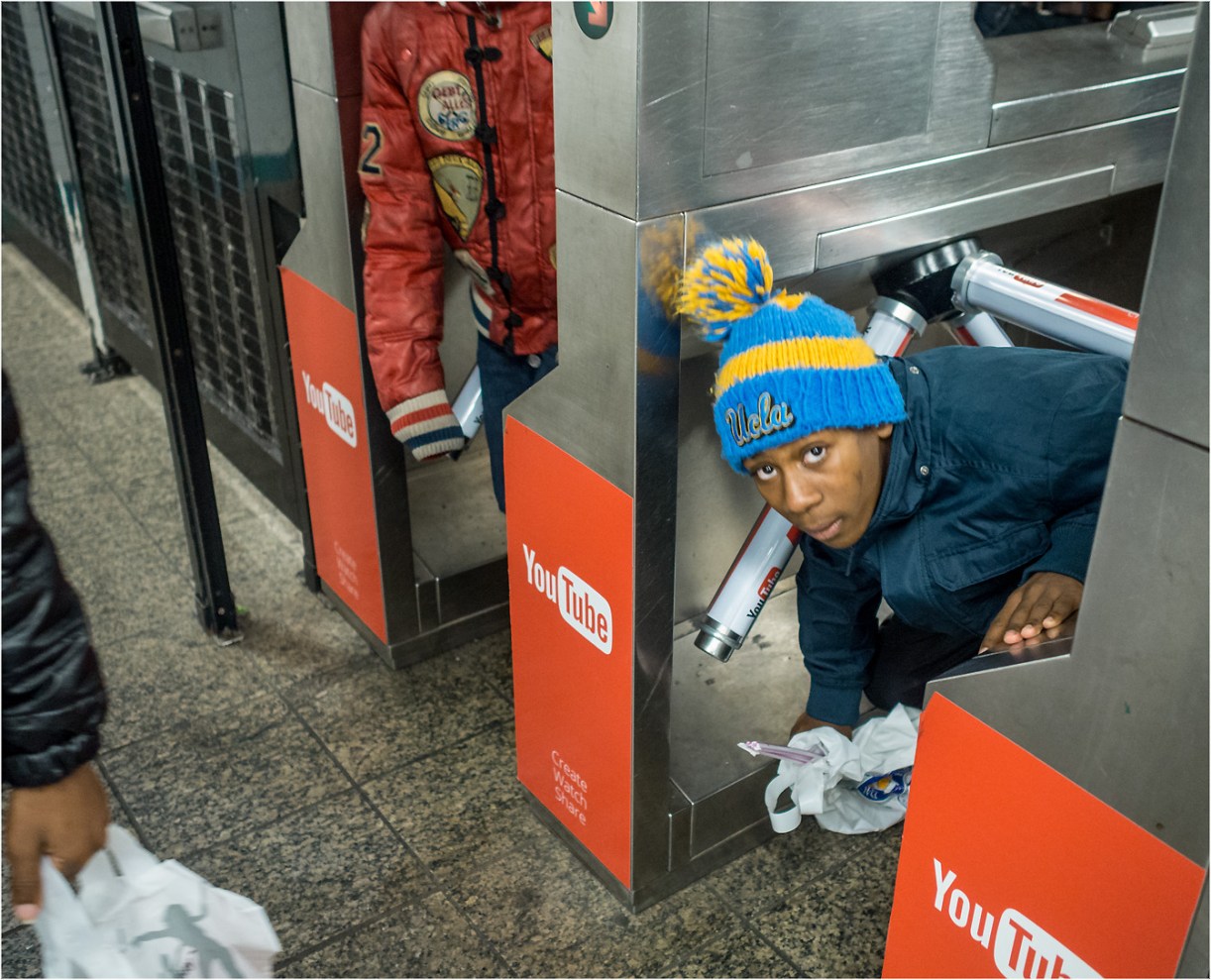 under=turnstyle-subway