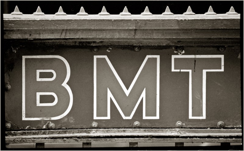 subway-bmt-sign