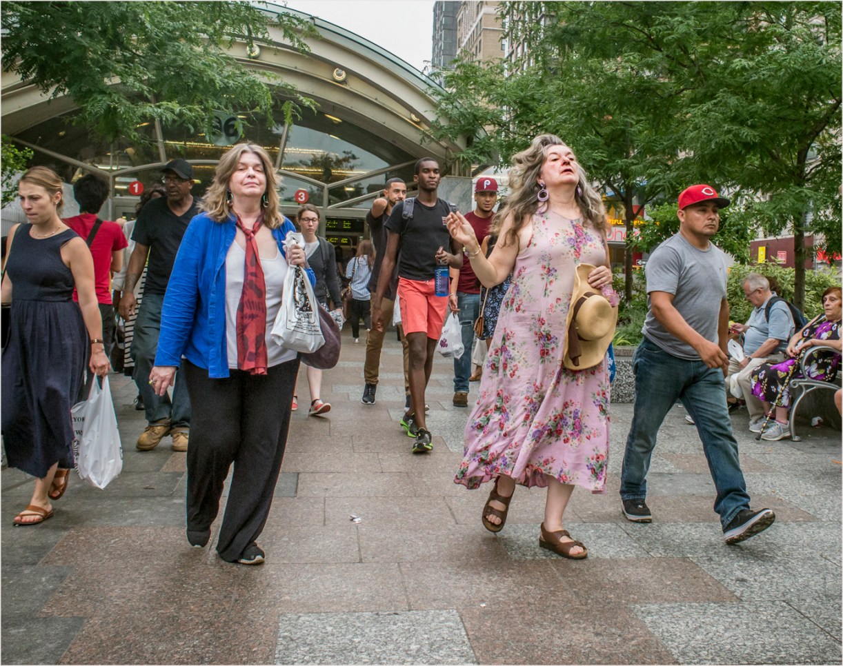 *Sub-96-Plaza-Woman! copy