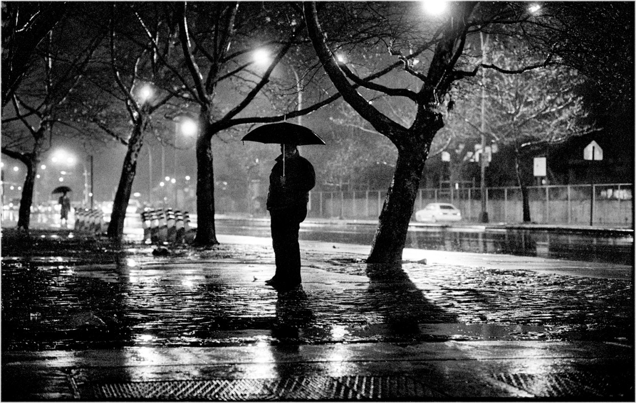 NewYearsEve-RainUmbrellaHoustonSt-1989 copy