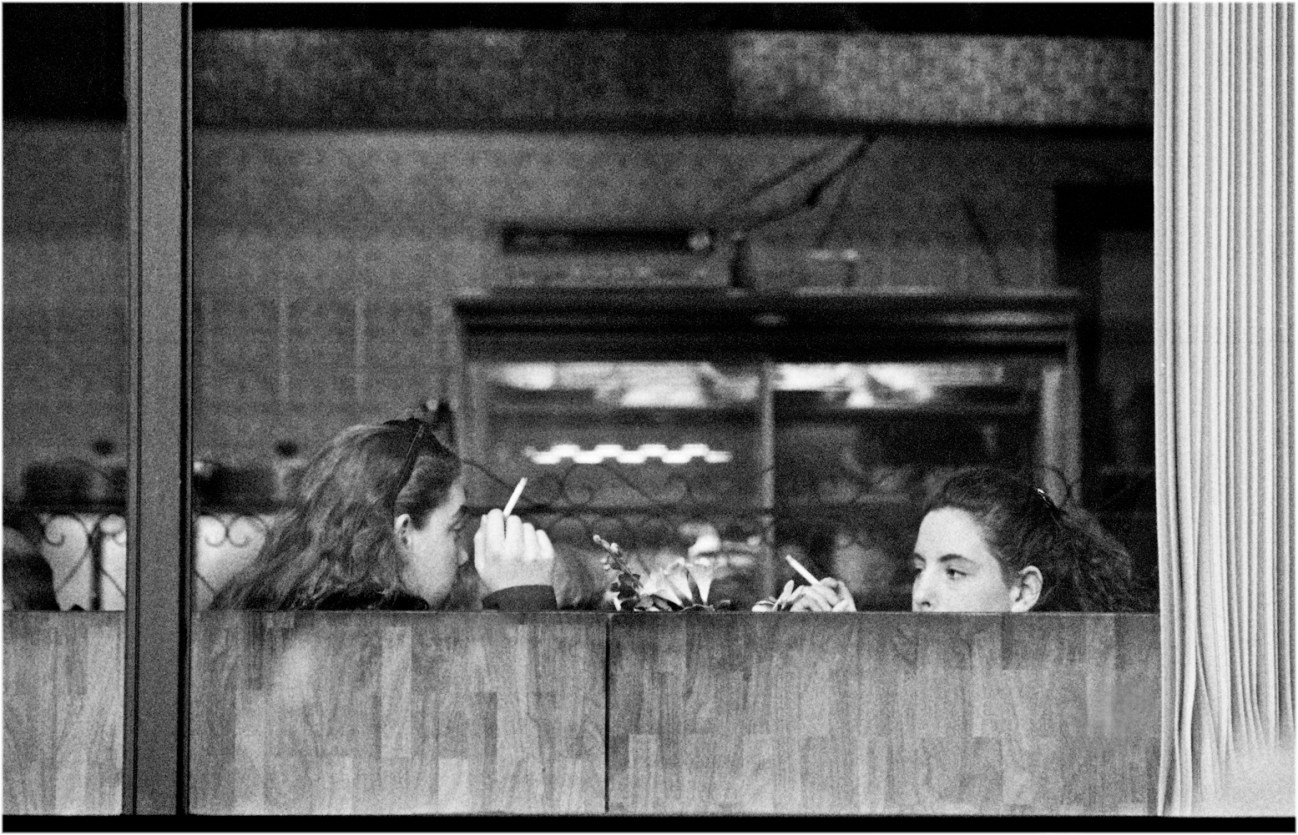 2-Girls-Smoking-Cafe-1990 copy