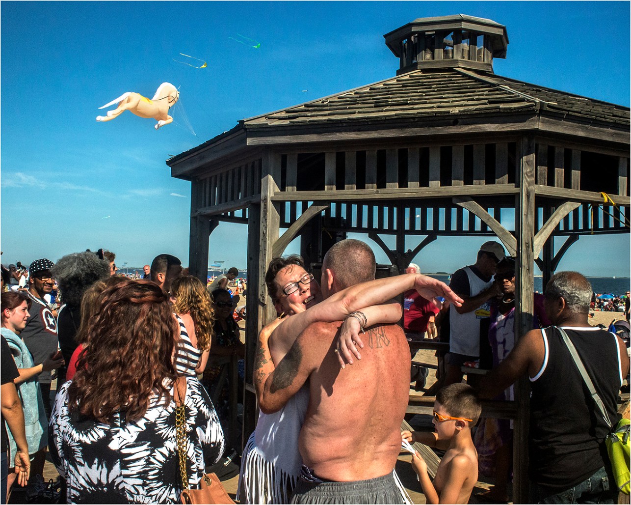 *Coney-Horse-Kite-Couple! copy