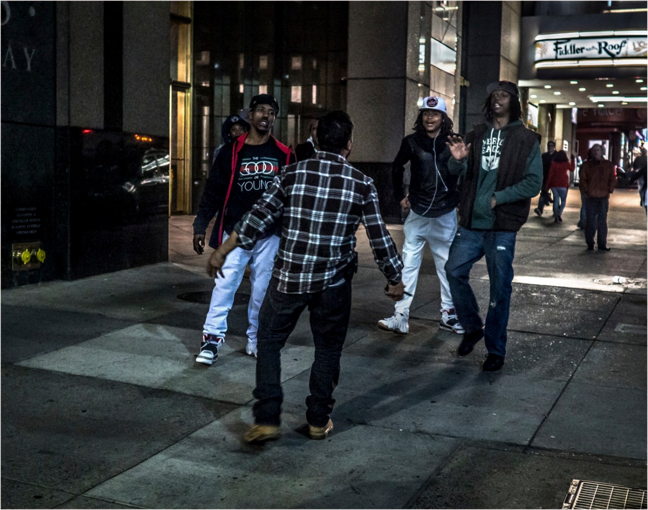 **Homeless--Fight-weapon! copy