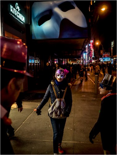 Women of New York – Page 5 – Black and White Street Photographs of New
