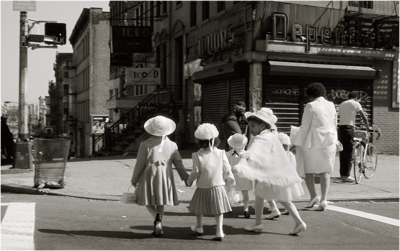 Harlem-4GirlsEasterSunday-1987 copy