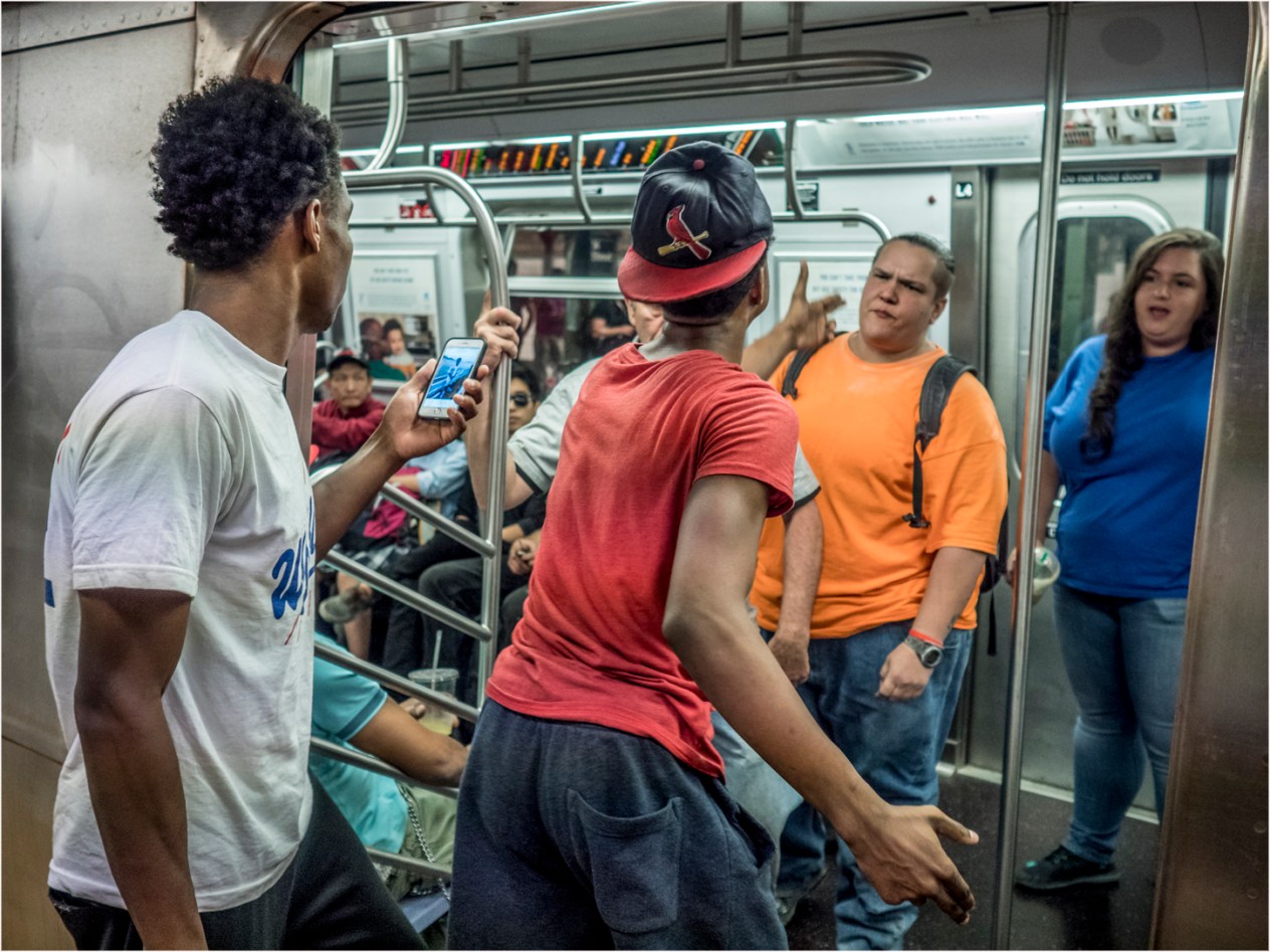 *Sub-Angry-Woman-Fight-Fingers copy