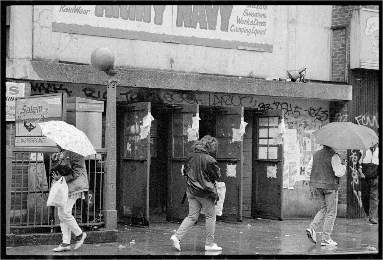 Sub-Broken -Globe-1988 copy