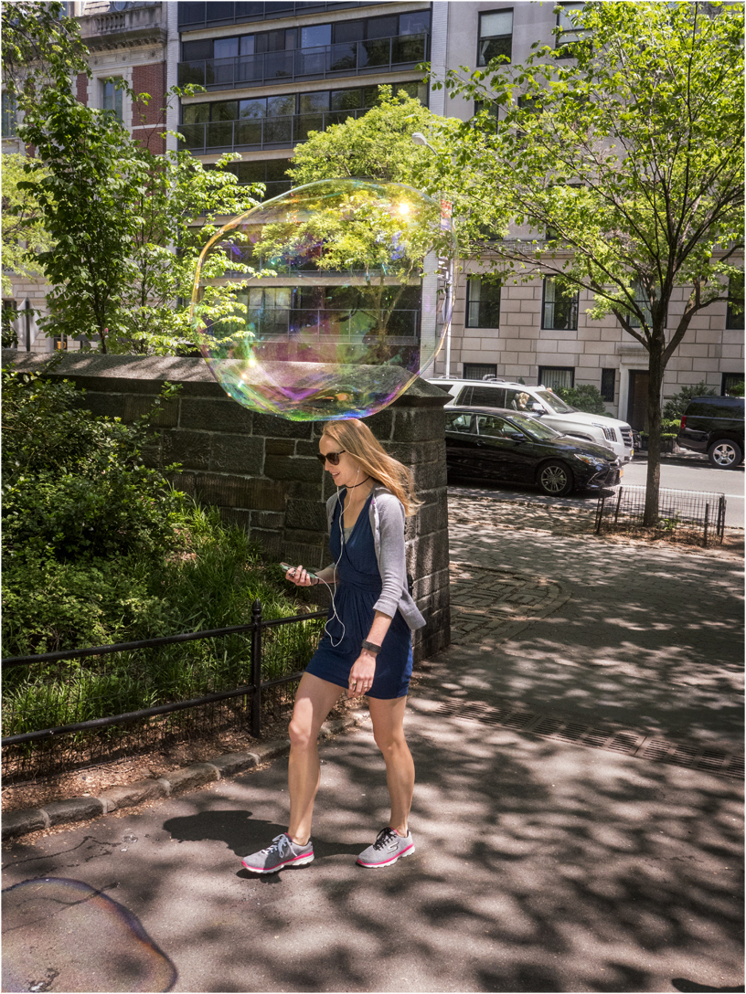 central-bubble-women-head-copy