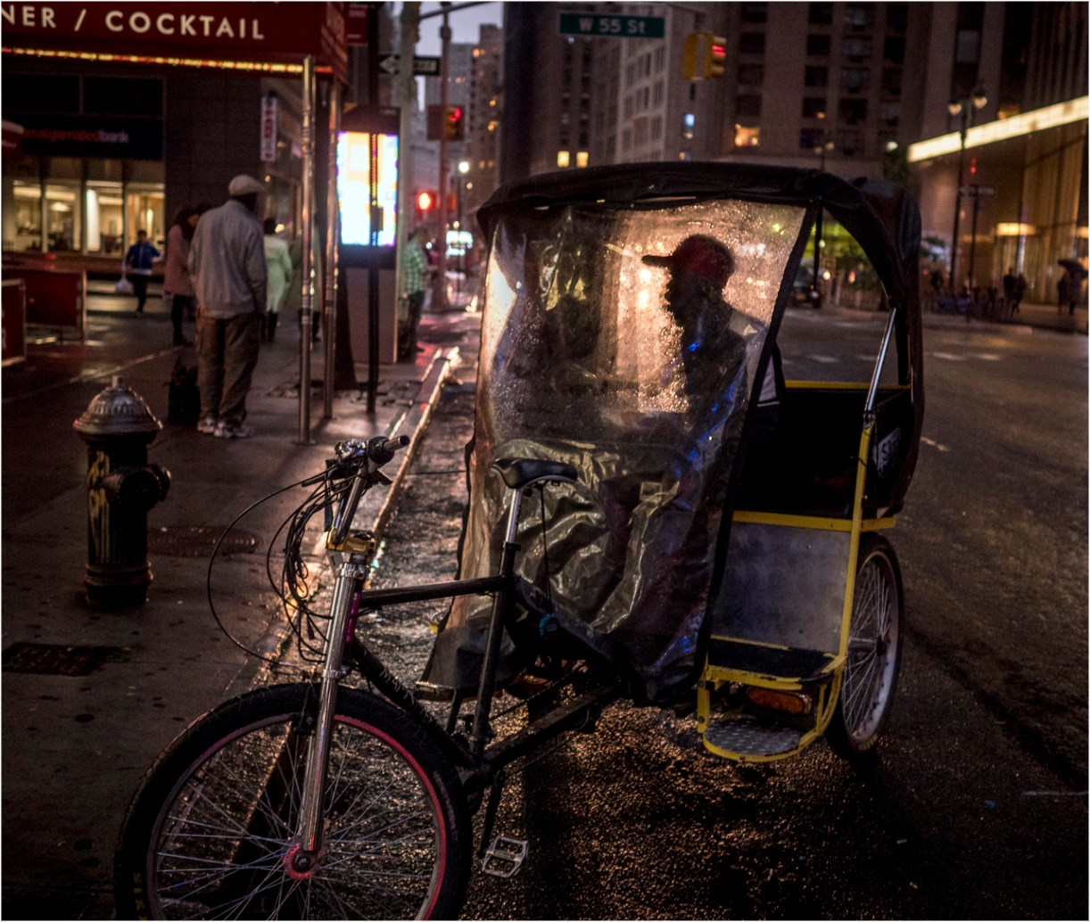bike-taxi-night-copy