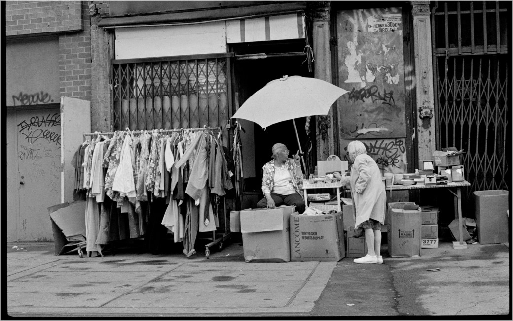 oldstore-oldwoman-harlem-1989-copy